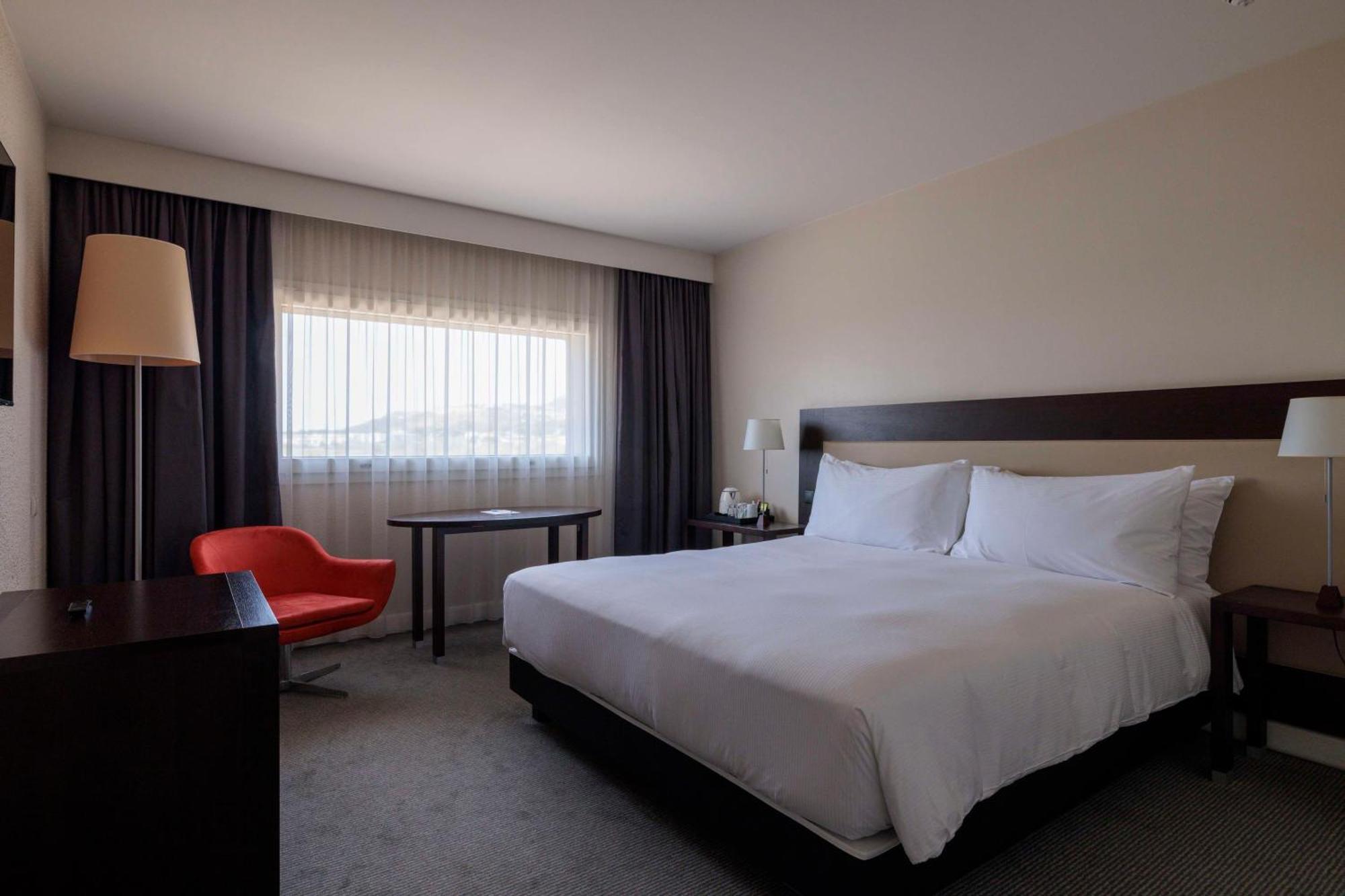 Hilton Garden Marseille Provence Airport 4*